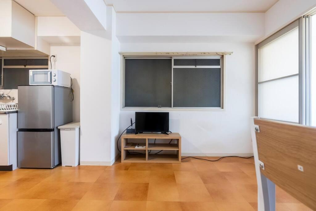 ２ Beds. Comfortable . Dotonbori / Kuromon Market. Οσάκα Εξωτερικό φωτογραφία