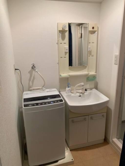 ２ Beds. Comfortable . Dotonbori / Kuromon Market. Οσάκα Εξωτερικό φωτογραφία